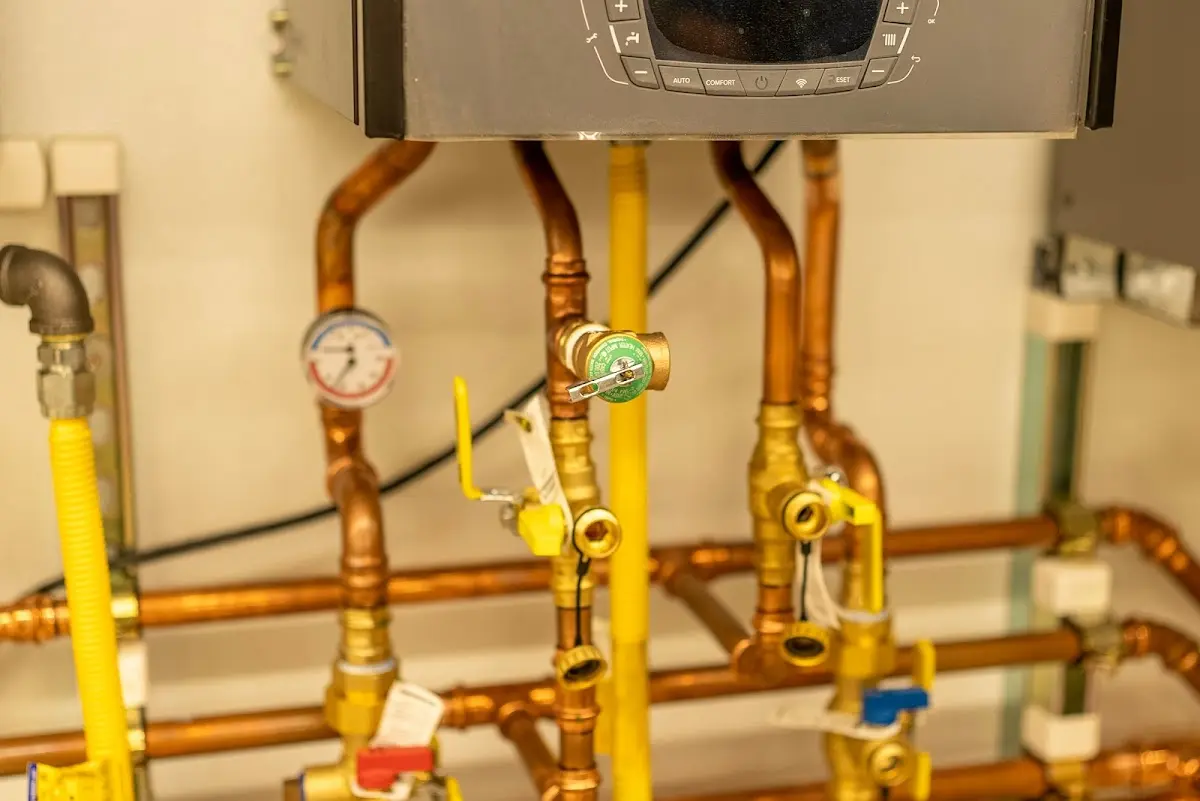 Licensed technician providing Sewer Cleanout for a homeowner in Salem